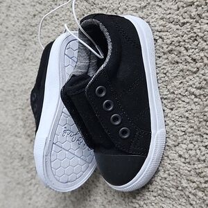 Cat & Jack black toddler sneakers
